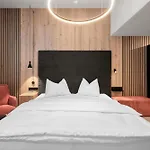 Chalet White Pearl By Myalps *
